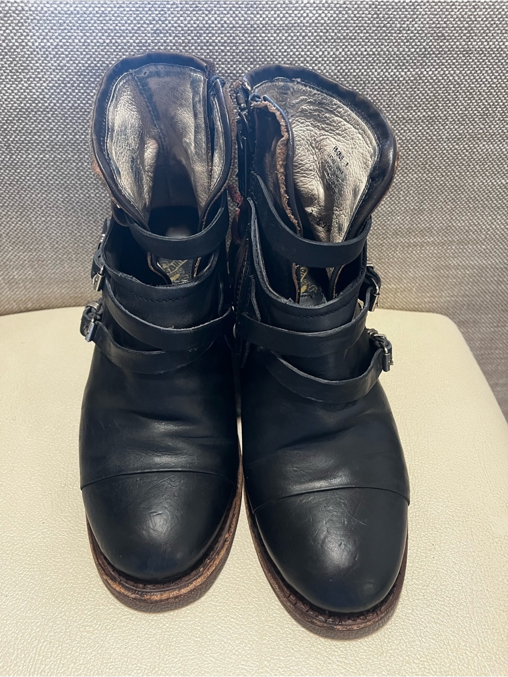 Freebird By Steven Crue Black Leather Distressed Buckle Ankle Boots Size 9 - Picture 6 of 10